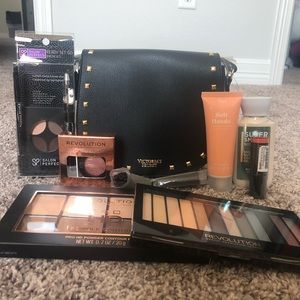 Victoria Secret Promotion Purse with Makeup Bundle